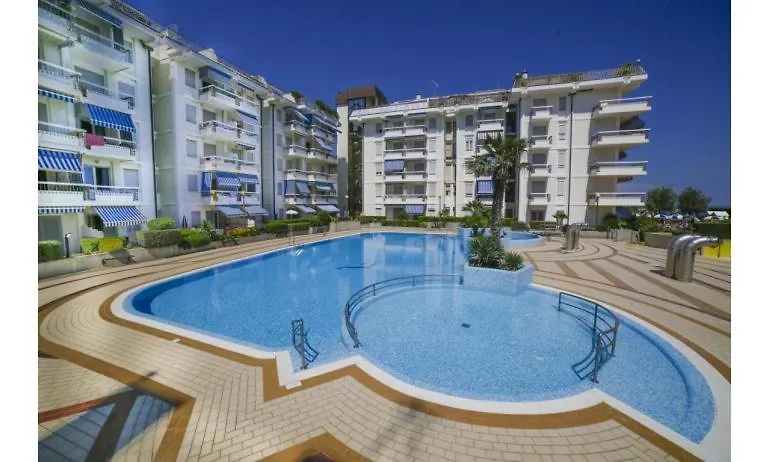 Residence Mexico-Solo Per Famiglie- Walterigato Apartments contacts